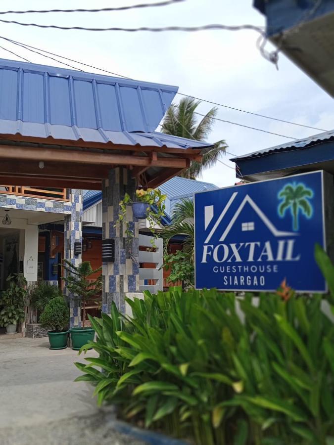 Foxtail Guesthouse Siargao General Luna  Exteriör bild